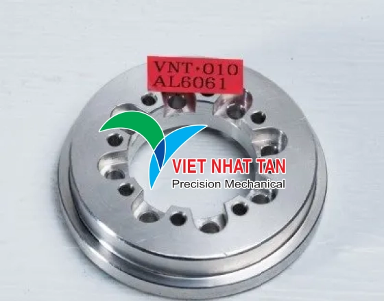 Cung cấp dịch vụ gia công linh kiện máy móc uy tín